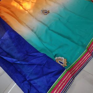 🧡🤍💚Beautiful Multi Colour Saree