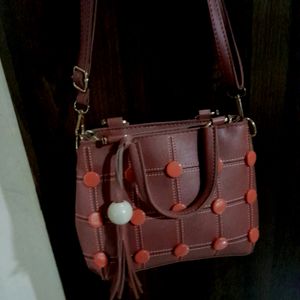 Chic and Elegant Smart Bag Suitable For Everyday