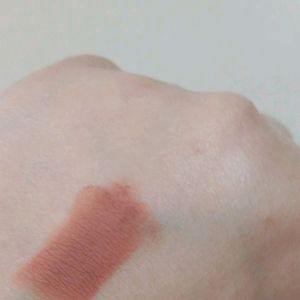 Kay Beauty Lip Crayon