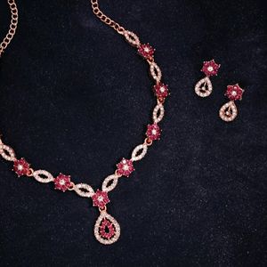 Necklace Set