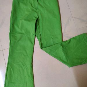 Straight Green Formal Pant.