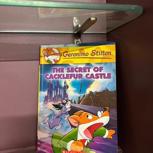 Geronimo Stilton: The secret of cacklefur castle