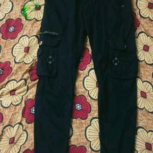 Selling Cargo Black Pant 6 Pockets