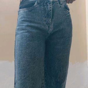 Straight Jeans