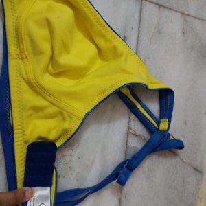 A Set of Yellow Bra N Printed Brief