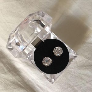 Brand New Crystal stud Earrings