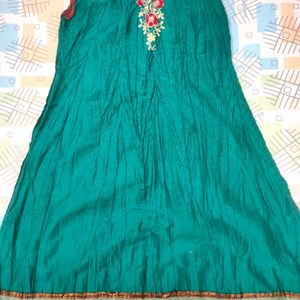 Women's Kurta , (Press Nahi Karni Padti)