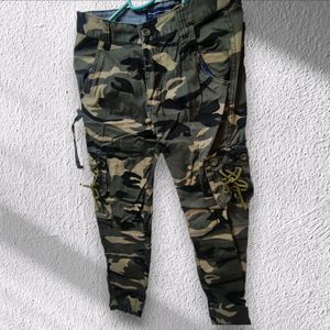 (New) Jack & Jones Army Cargo Pants