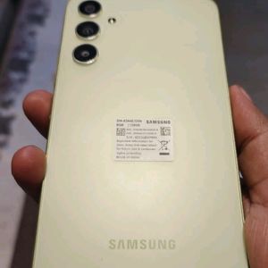 Samsung Galaxy A34