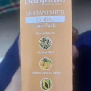 Banjaras Sandal Face Pack