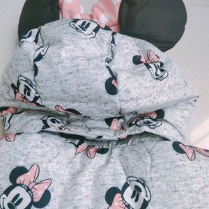 H&M Minnie Mouse puffer