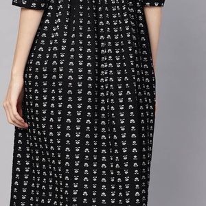 M Size Nayo Black printed Dress