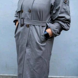 Vintage-Inspired Trench Coat in Unique Colorway