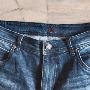 Roadster Blue Jeans With Down Pockets