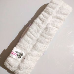 Cute Korean Head Band For Face Cleansing