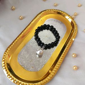 Beautiful Black Beaded Bracelet With Pearl Charm