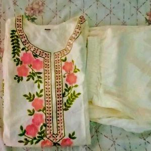 Pakistani Beautiful Kurta Set