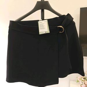 H&M Skorts With tag