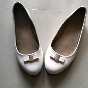 Dressberry Pumps.( Euro 39)