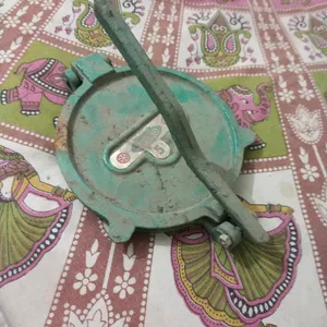 Iron Roti Maker