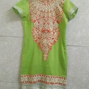 2 Kurtis,Pajami& Dupatta