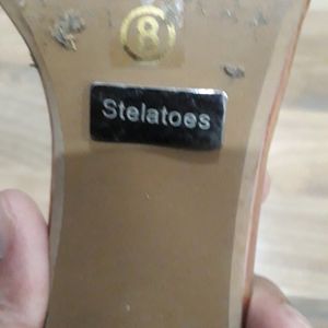 Like New Stelatoes Brand Datk Brown Heels