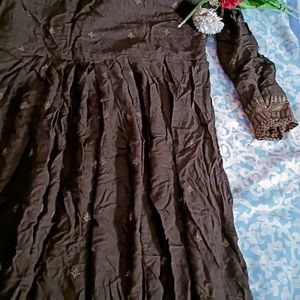 Beautiful Dress In Offer