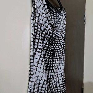 Printed Formal Sleeveless Top