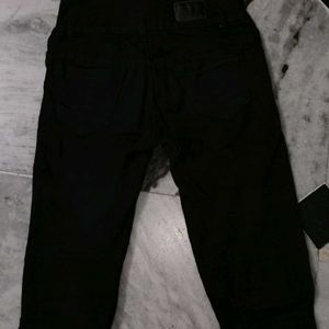 Black Fitted Jeans