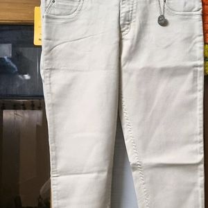 Tapered Fit Mid Rise Jeans