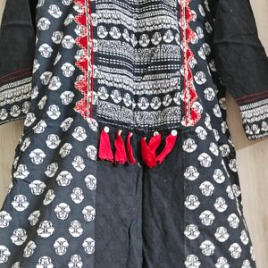 Black Kurta From Pantaloons