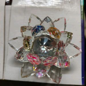 Rotating Crystal Lotus