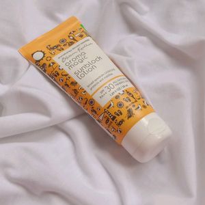 Blossom Kochhar Sunscreen 🌛