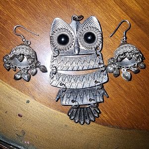 Owl Pendent With Jhumka