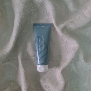 Oriflame Optimals Exfoliating face scrub