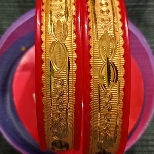 Red Plastic With Golden Plated Bangles