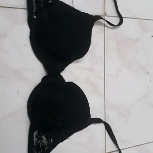 New Branded Bra With Adjustable Strap