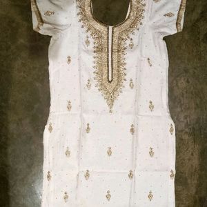 White Kurti