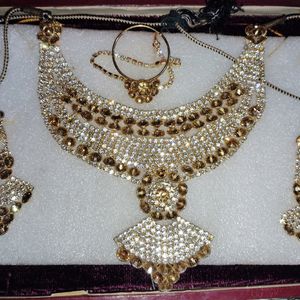 Necklace Set