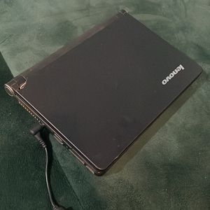 Lenova S10 Leptop Plug And Use