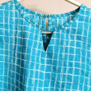 women's Light blue checkered crop top (butterfly sleeves)