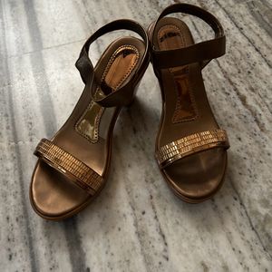 Copper Gold Brown Heels