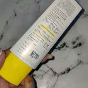 Sunscoop Glow Sunscreen