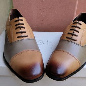 Size 7 Sheep Leather Shoe