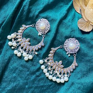 Beautiful Ronak Chandbali Jhumka