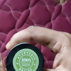 BIOTIQUE BRIGNTENING FACE WASH