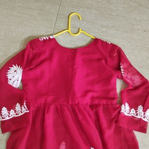 Short Red Kurti