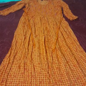 Orange Color Smooth Top With Side Threads