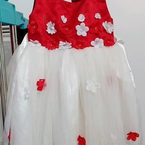 Red And White Kids Dress. Size 16