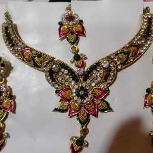 Multicolored Diamond Jewellery Set